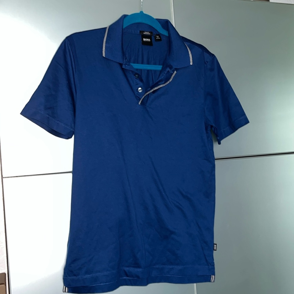 Boss Hugo Boss Polo Blue size S
(Used)..